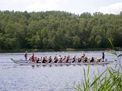 Drachenbootrennen